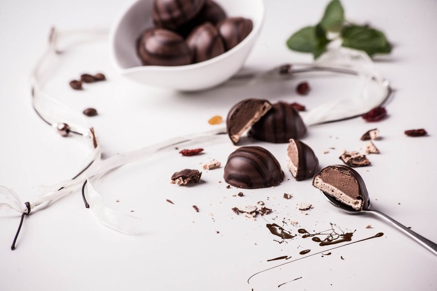 How to Make Your Own Cannabis-Infused Chocolates